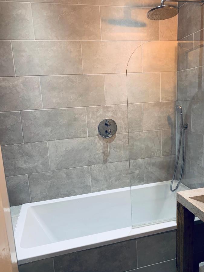 Newport-On-Tay Bridge View Apt - Stunning River Tay Views 아파트 외부 사진