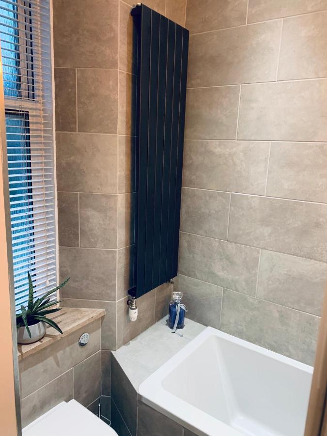 Newport-On-Tay Bridge View Apt - Stunning River Tay Views 아파트 외부 사진